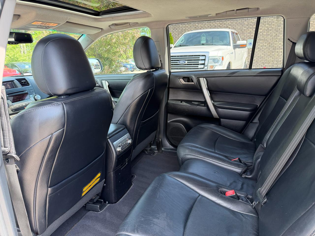 Toyota Highlander  2011