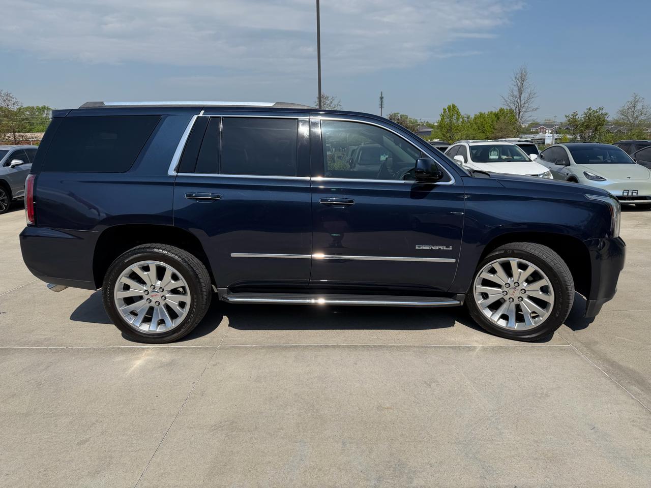 GMC Yukon 2WD 4dr Denali 2020