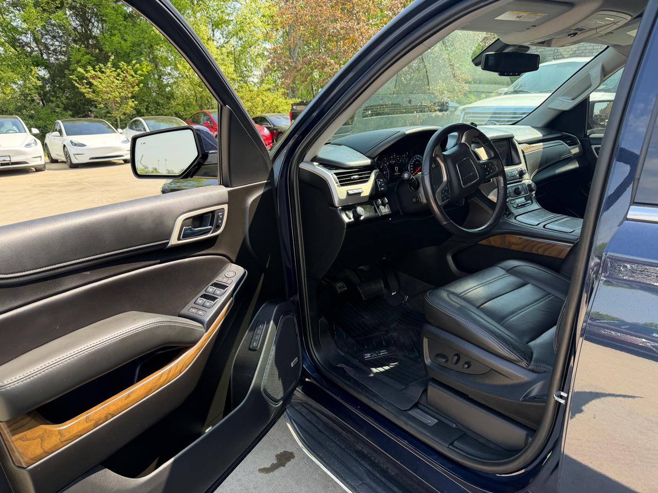 GMC Yukon 2WD 4dr Denali 2020