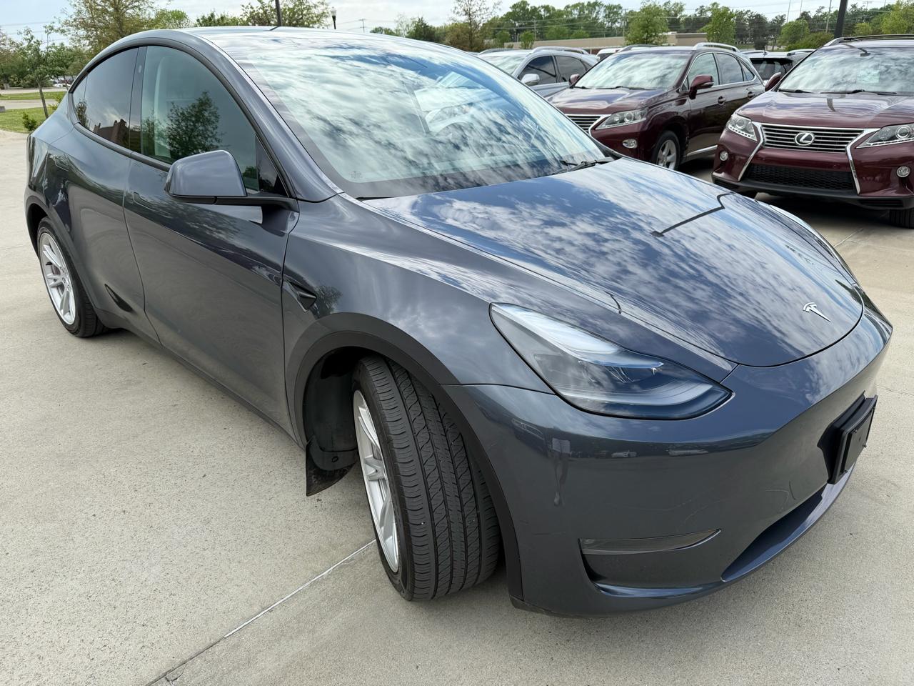 Tesla Model Y Long Range AWD 2023