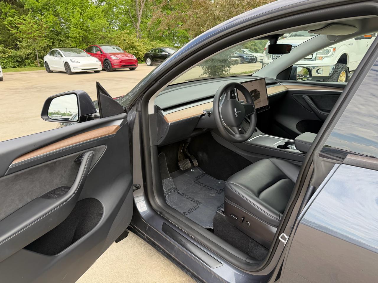 Tesla Model Y Long Range AWD 2023