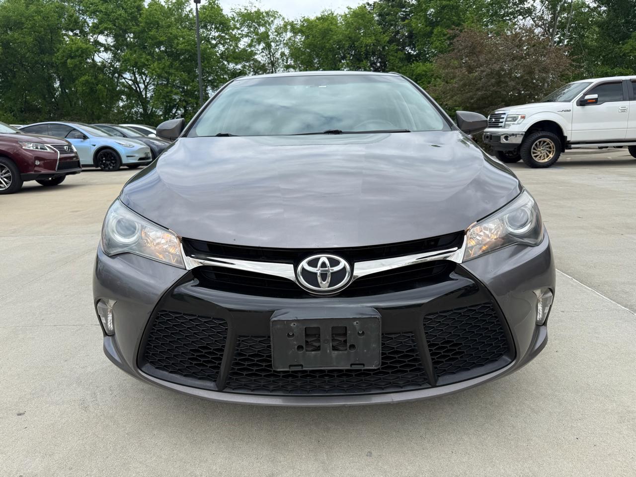 Toyota Camry  2017