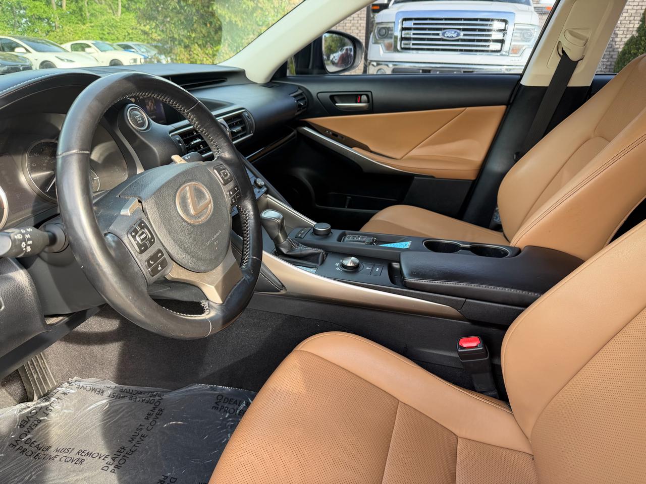 Lexus IS IS Turbo RWD 2017