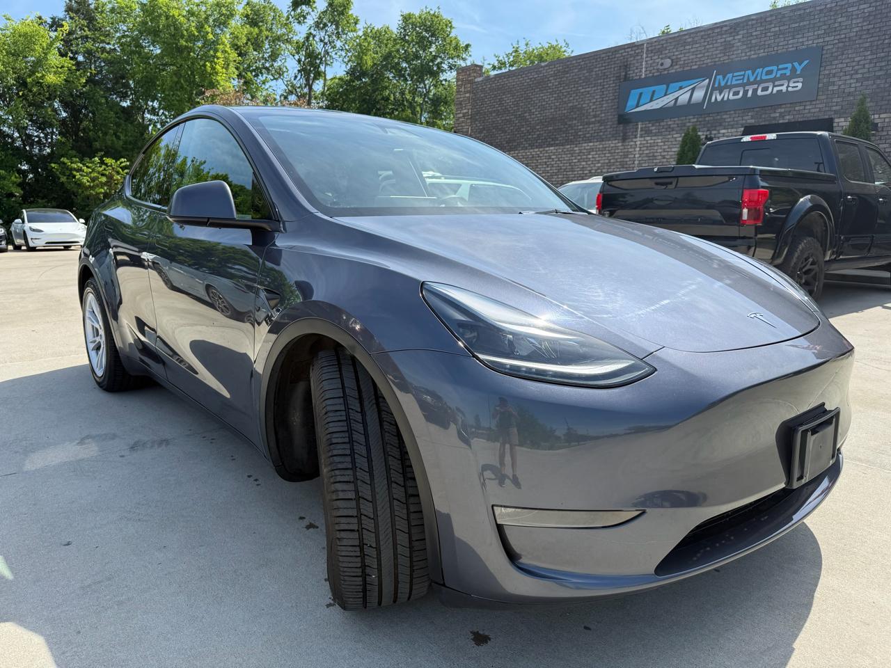 Tesla Model Y Long Range AWD 2023