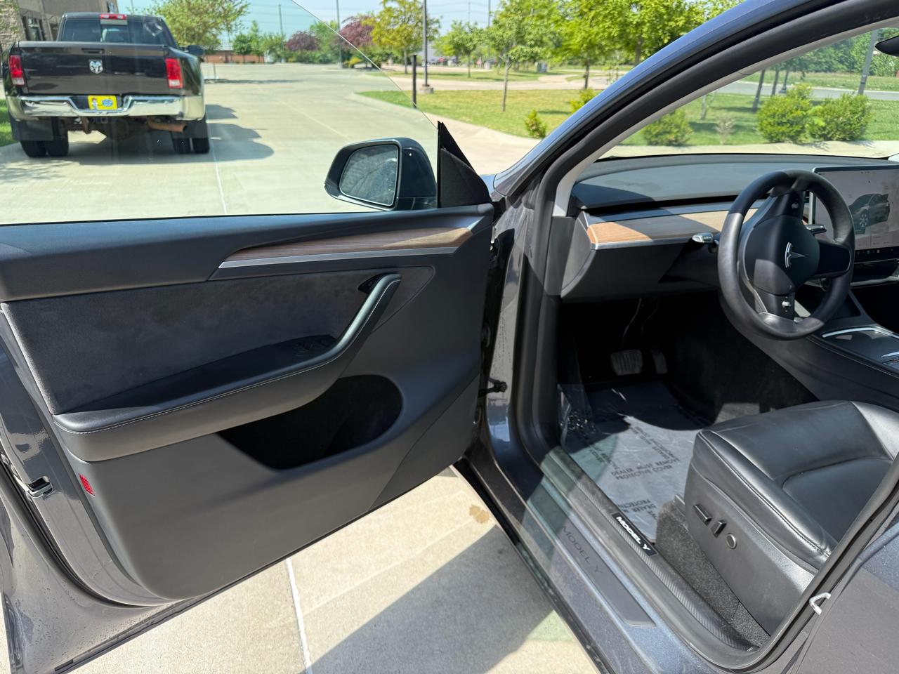 Tesla Model Y Long Range AWD 2023