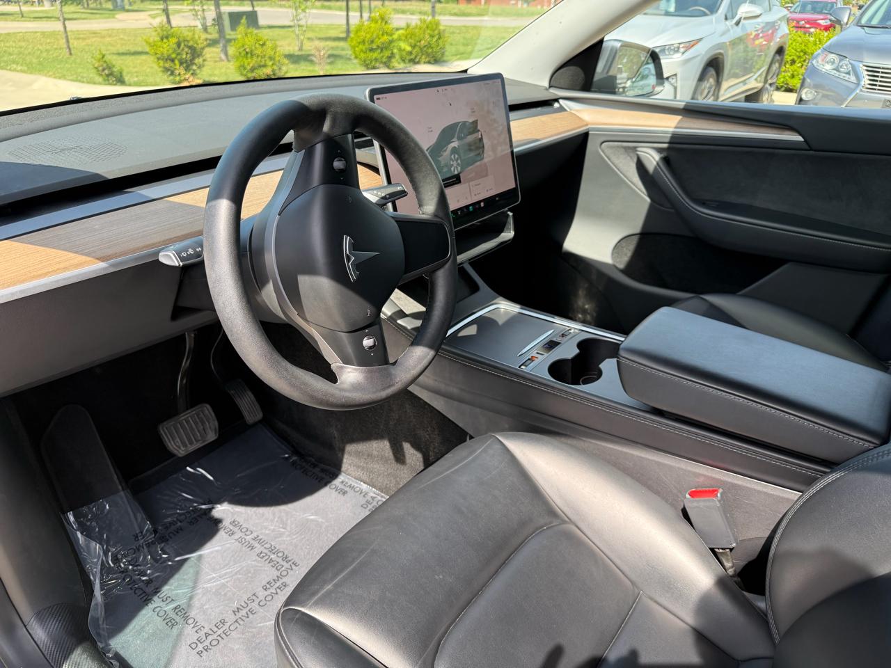 Tesla Model Y Long Range AWD 2023