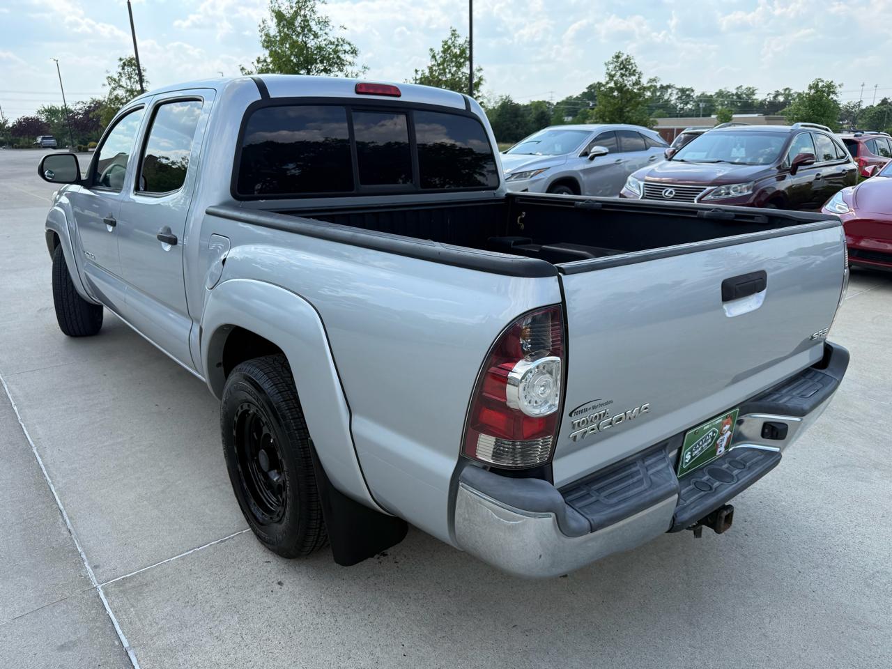 Toyota Tacoma  2013
