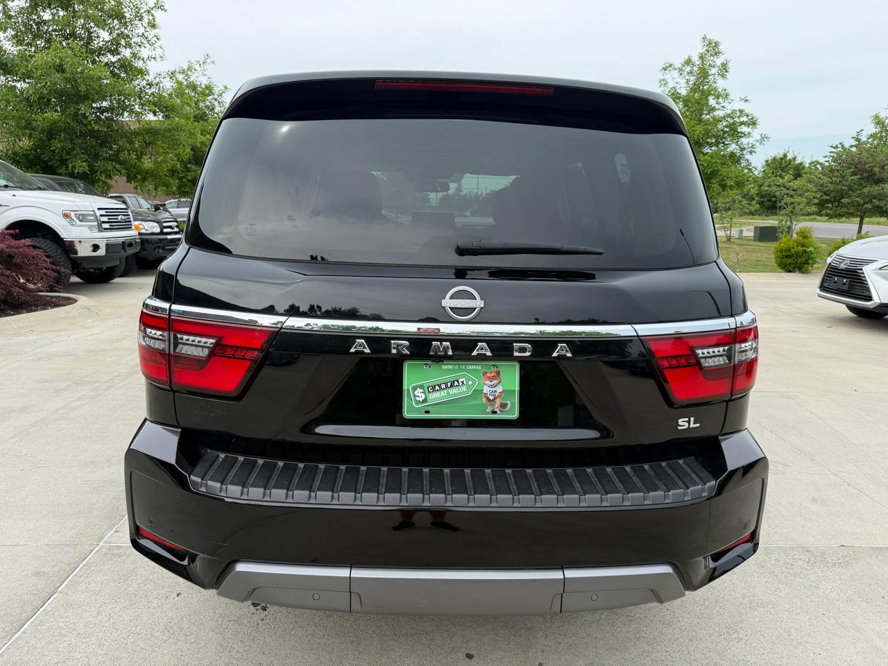 Nissan Armada 4x2 SL 2022