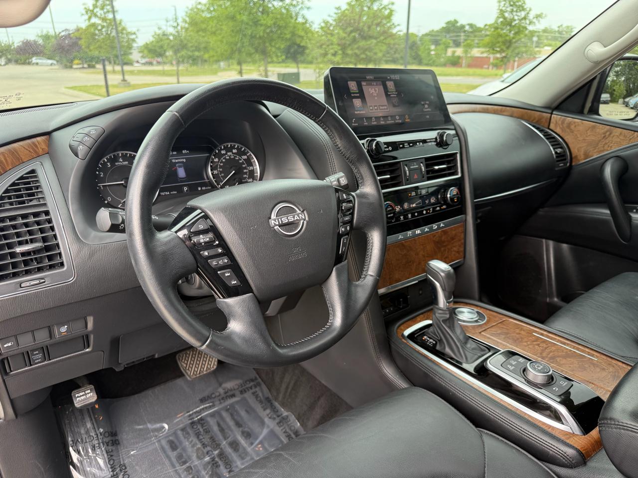 Nissan Armada 4x2 SL 2022