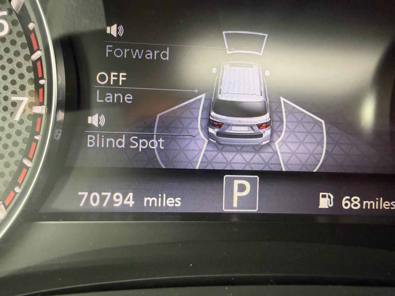 Nissan Armada 4x2 SL 2022