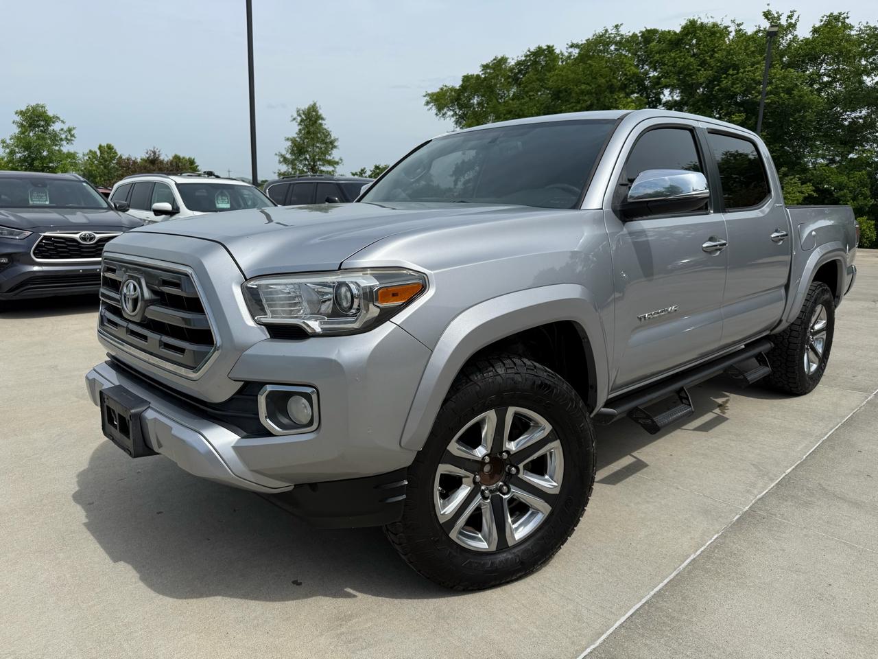 Toyota Tacoma  2016