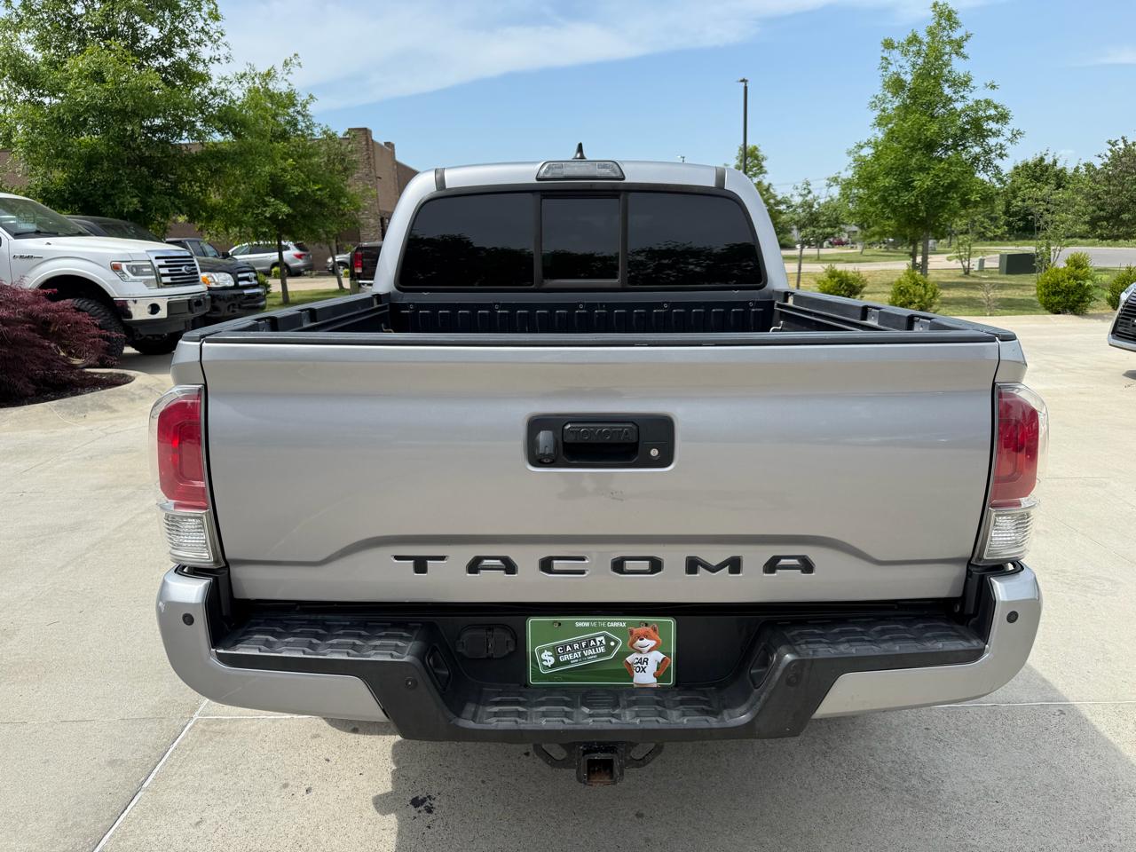 Toyota Tacoma  2016