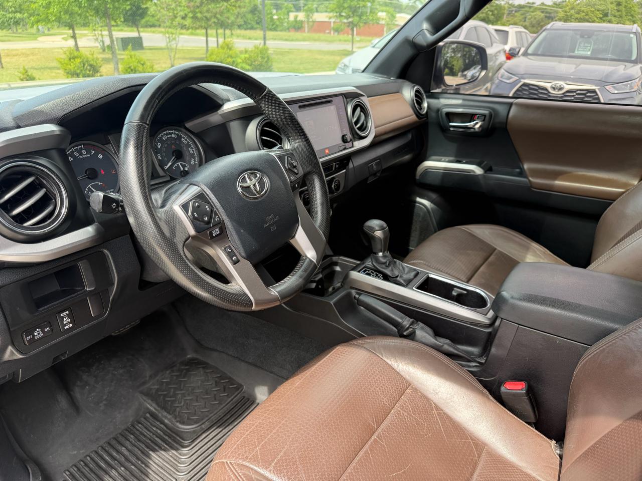 Toyota Tacoma  2016