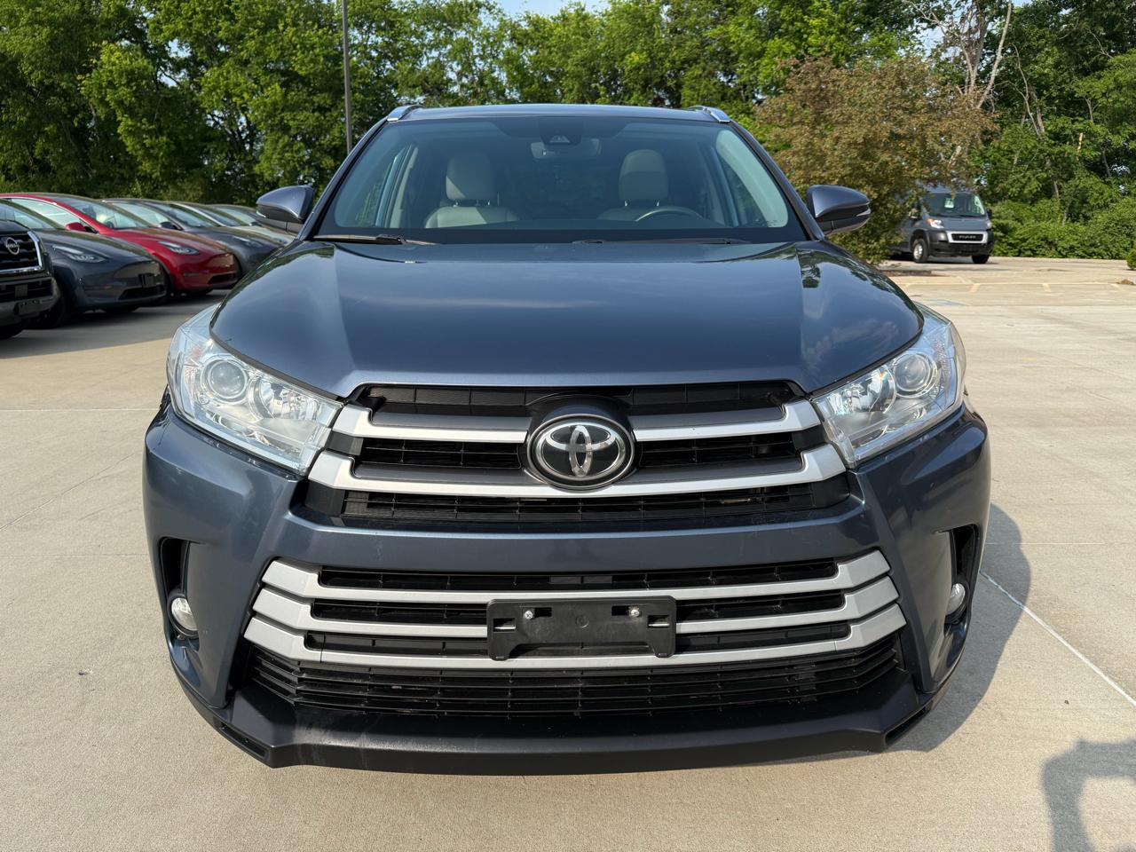 Toyota Highlander  2019
