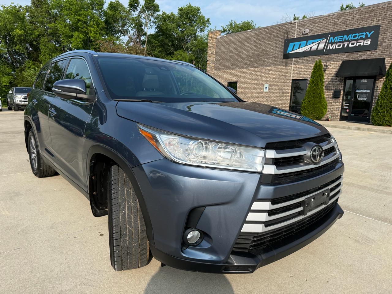Toyota Highlander  2019