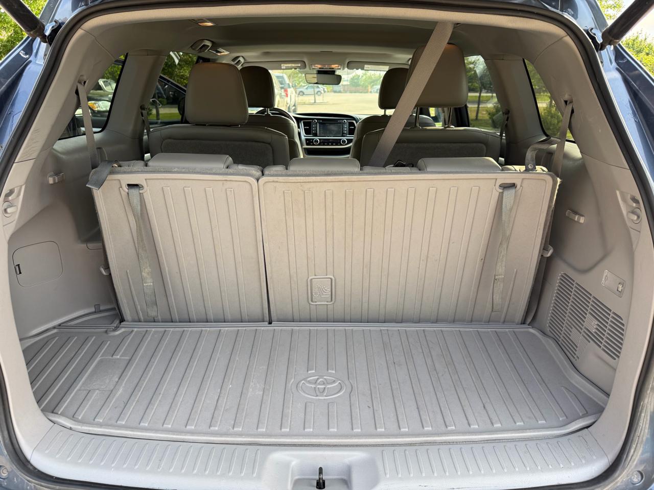 Toyota Highlander  2019