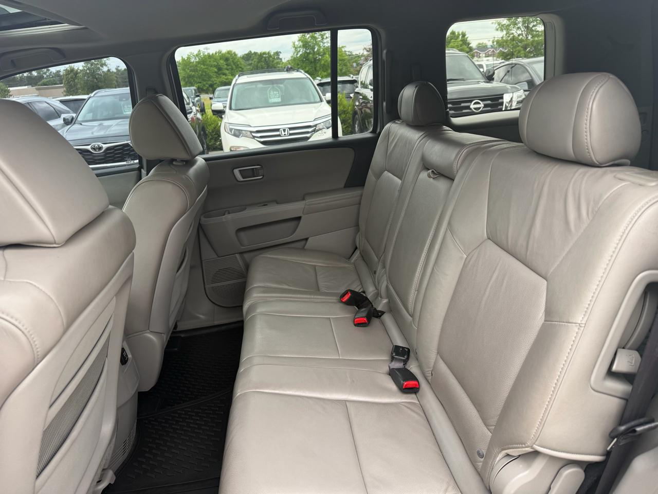 Honda Pilot 2WD 4dr EX-L 2010