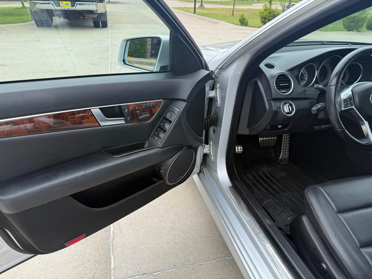 Mercedes-Benz C-Class 4dr Sdn C 250 Sport RWD 2012