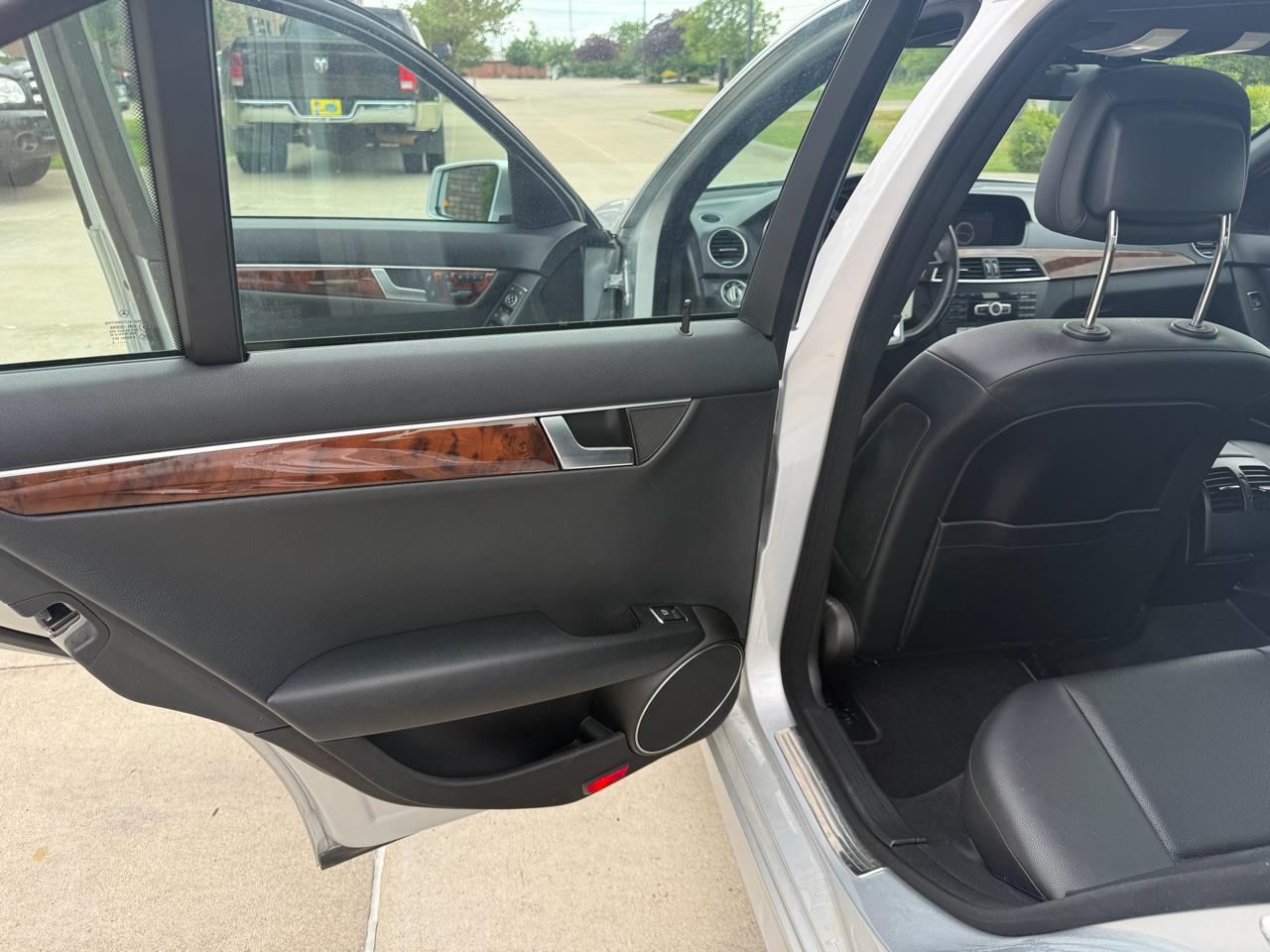 Mercedes-Benz C-Class 4dr Sdn C 250 Sport RWD 2012