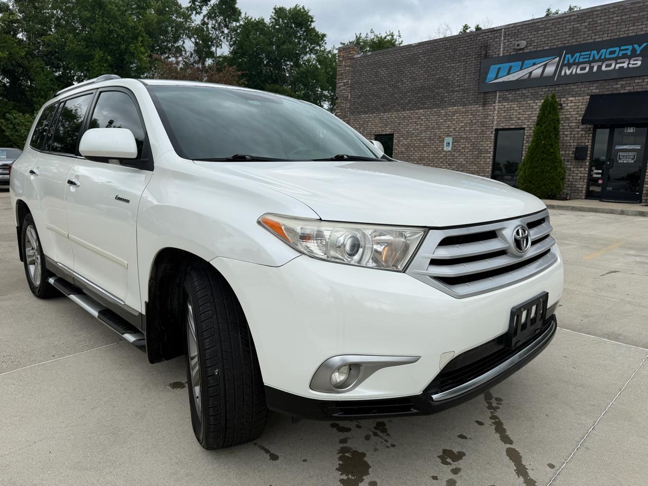 Toyota Highlander  2012