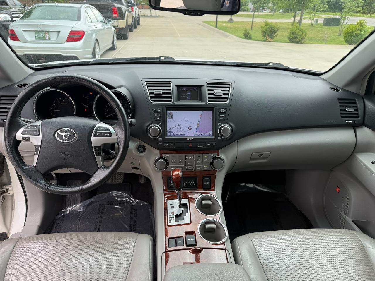 Toyota Highlander  2012