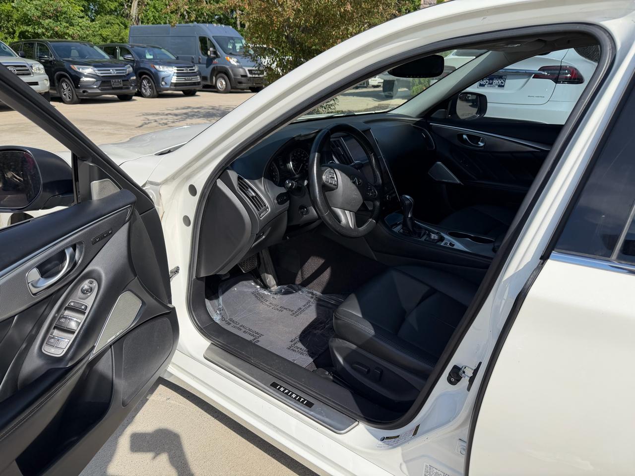 Infiniti Q50 3.0t Premium AWD 2017