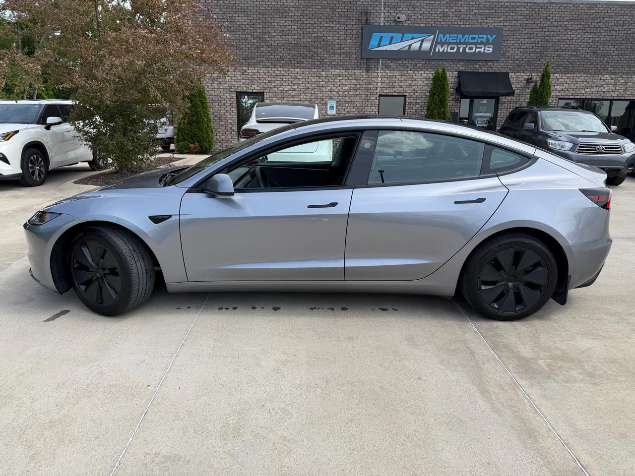 Tesla Model 3 RWD 2024