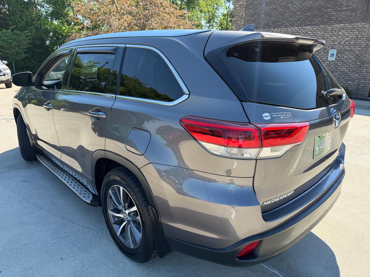 Toyota Highlander  2017