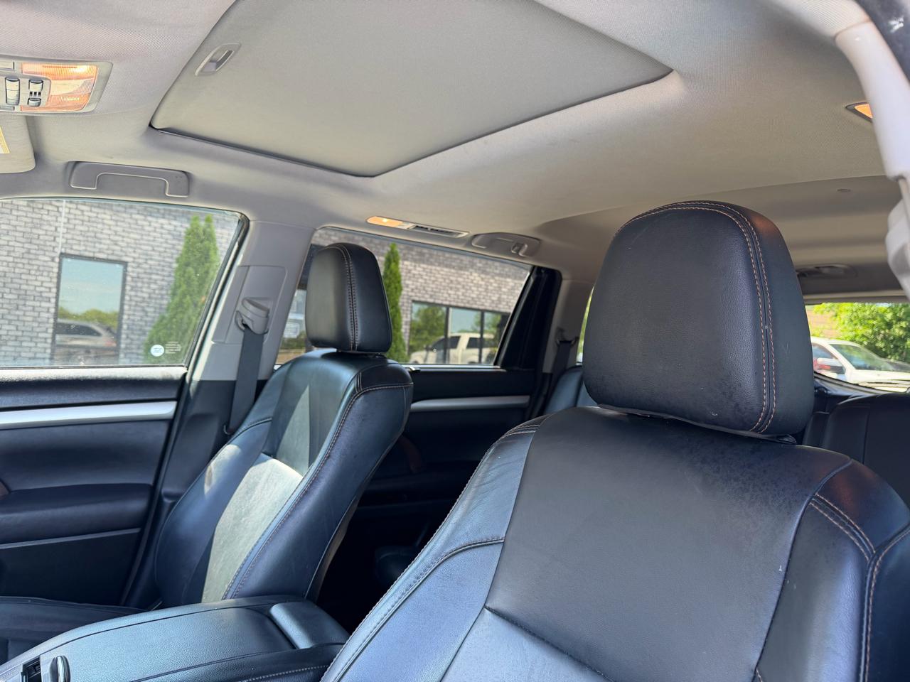Toyota Highlander  2017