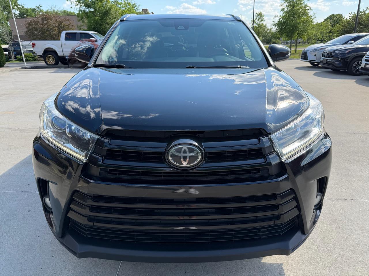 Toyota Highlander  2017