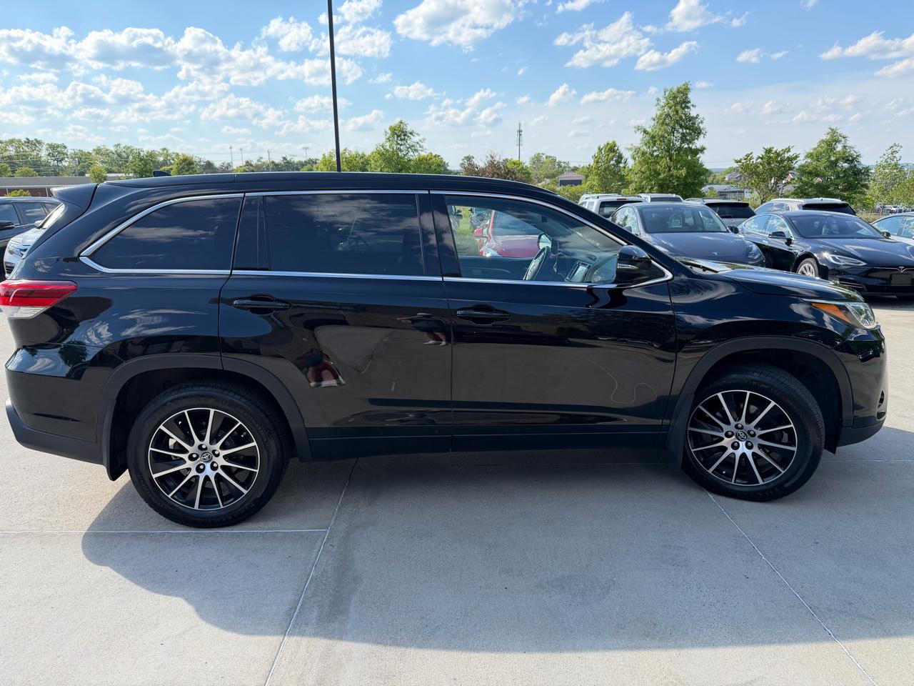 Toyota Highlander  2017