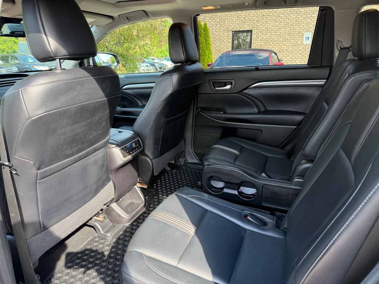 Toyota Highlander  2017