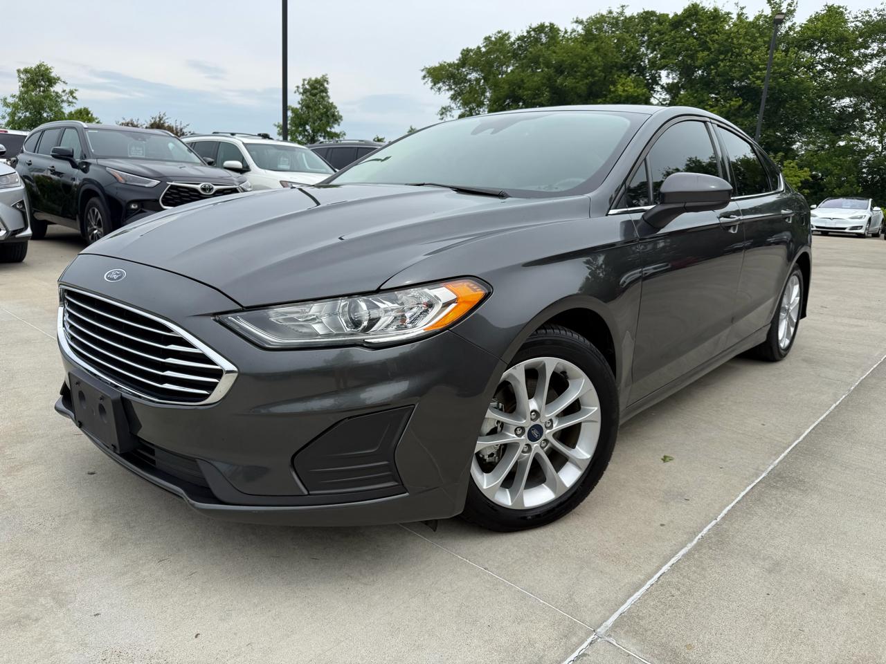 Ford Fusion Hybrid SE FWD 2020
