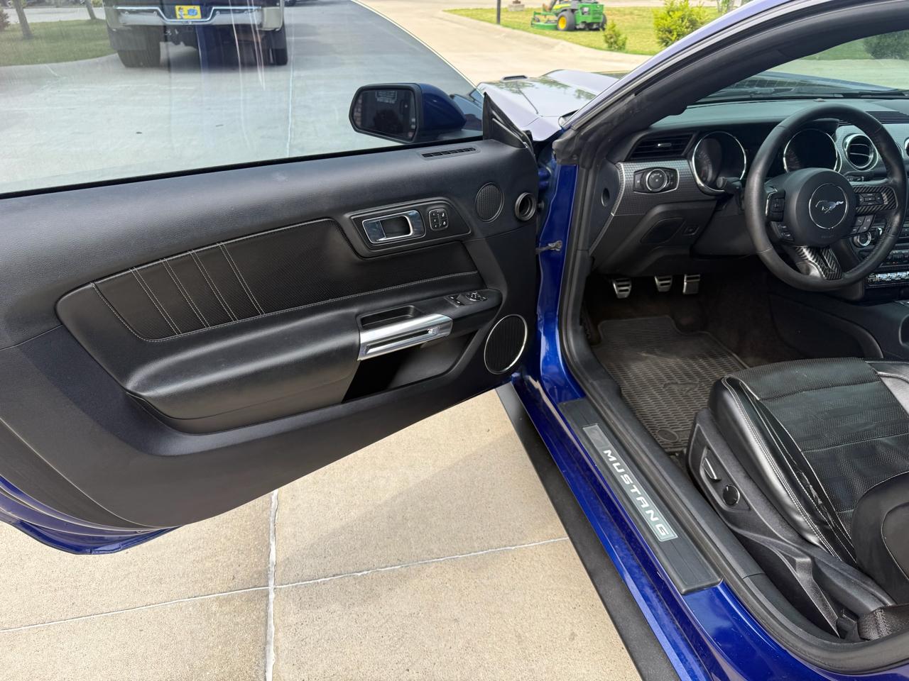 Ford Mustang 2dr Fastback GT 2015