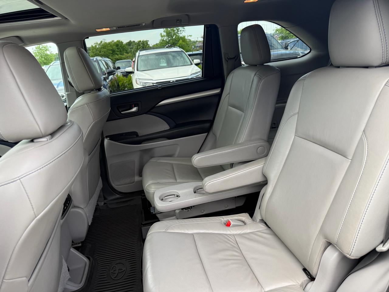 Toyota Highlander  2017
