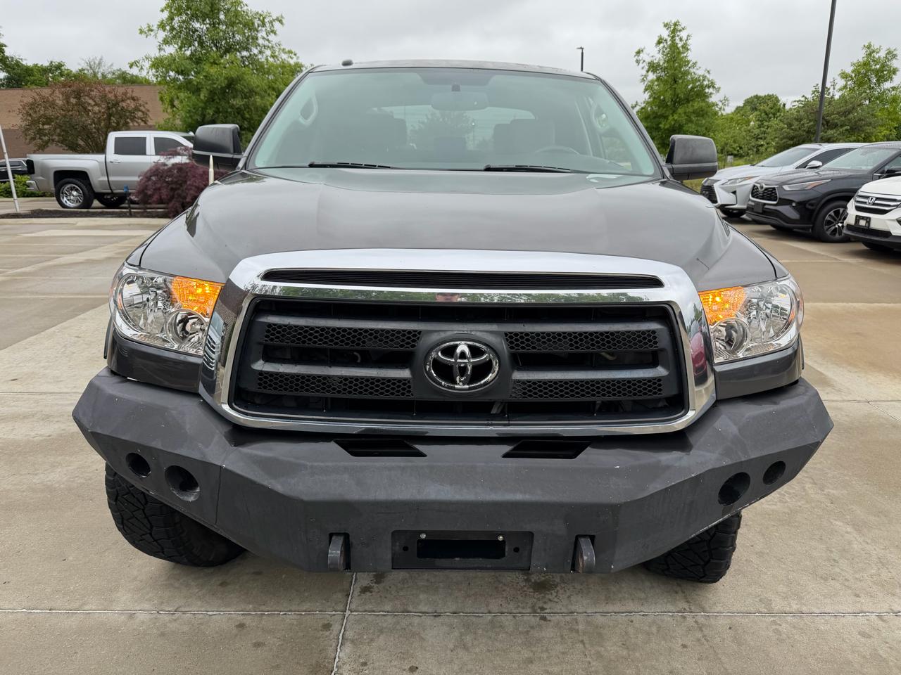 Toyota Tundra 4WD Truck  2013