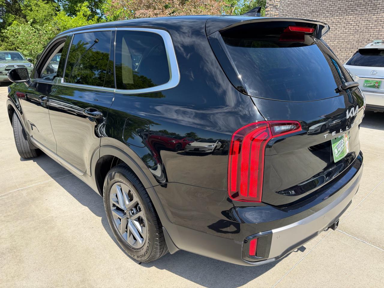 Kia Telluride LX FWD 2025