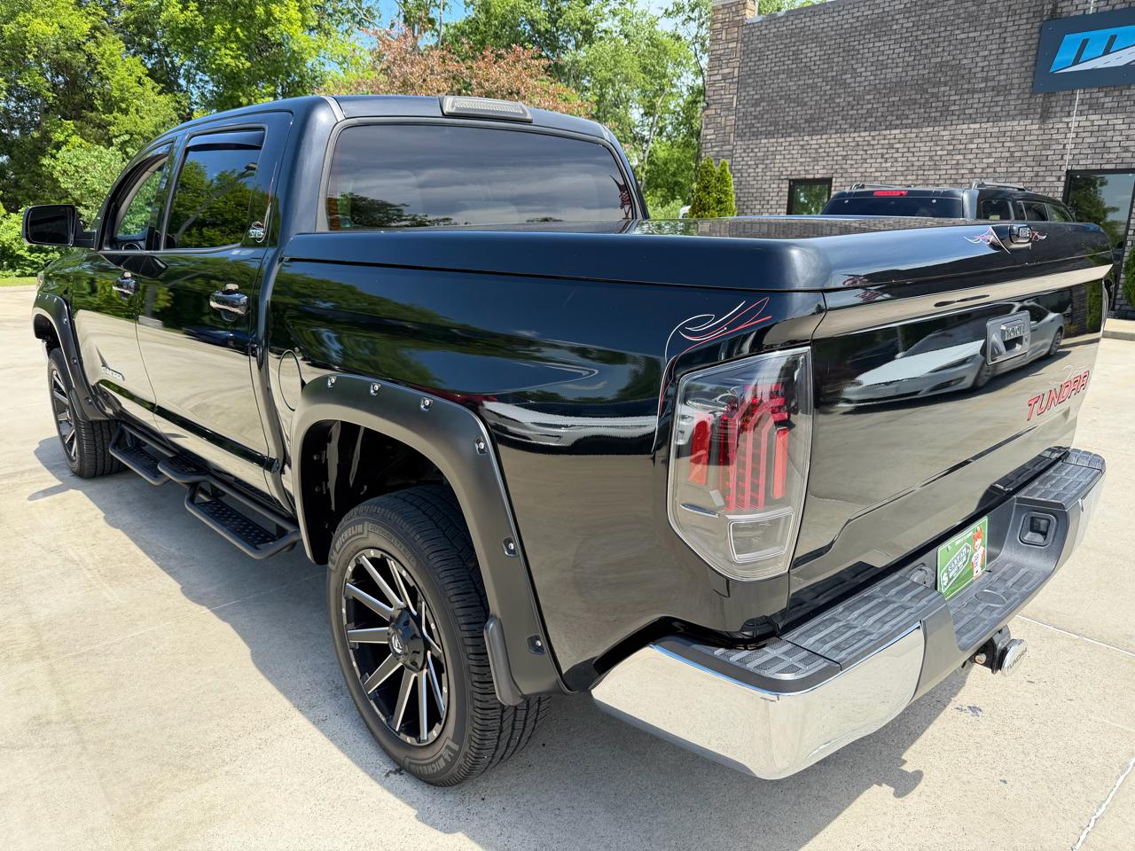 Toyota Tundra 2WD  2019