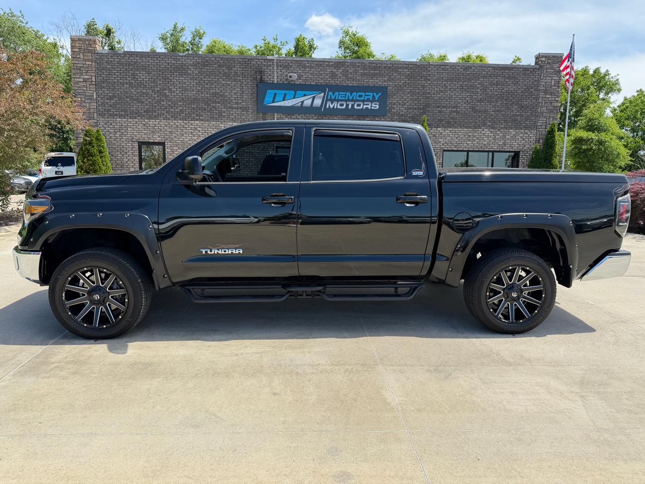 Toyota Tundra 2WD  2019