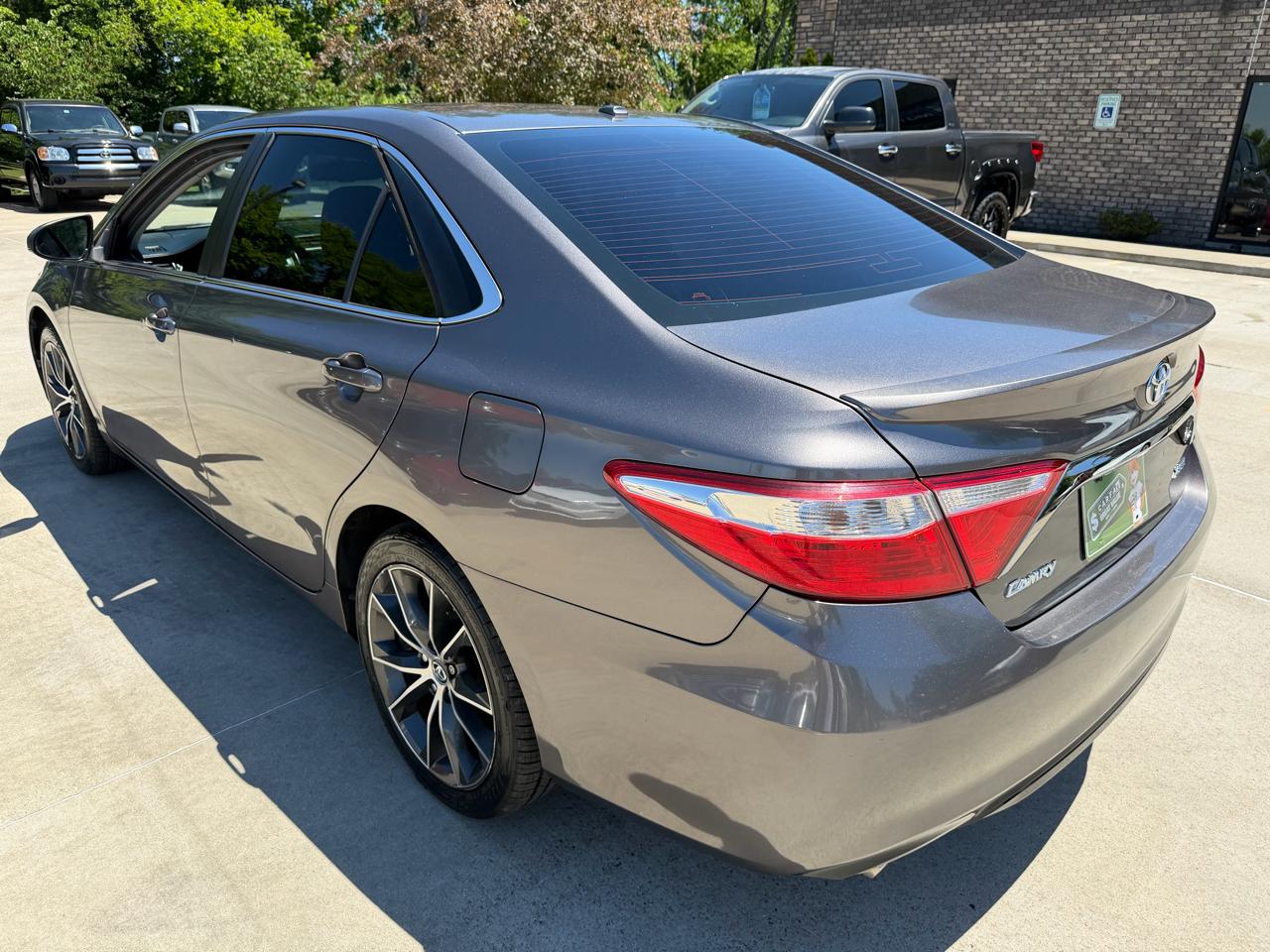Toyota Camry  2015