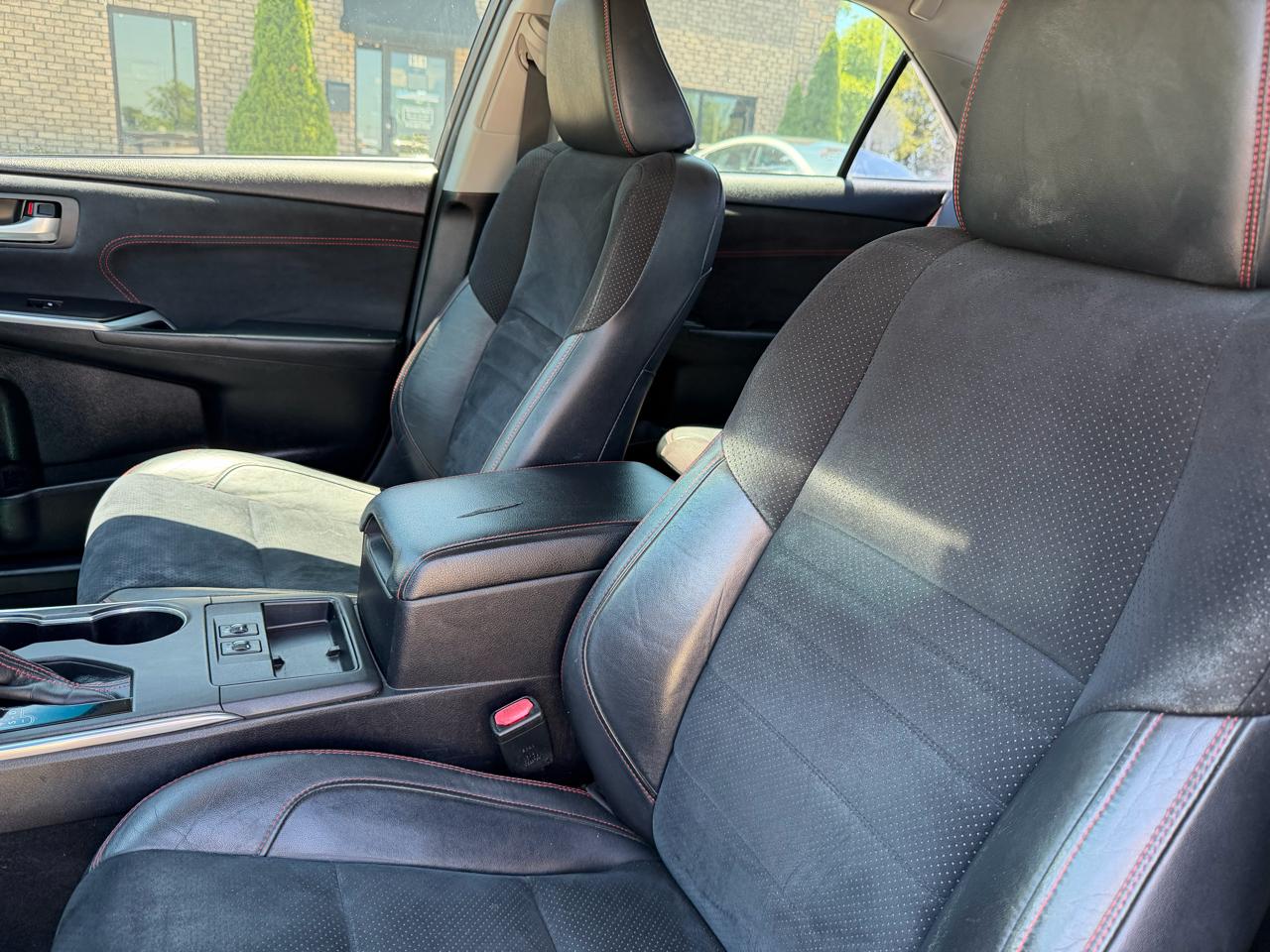 Toyota Camry  2015