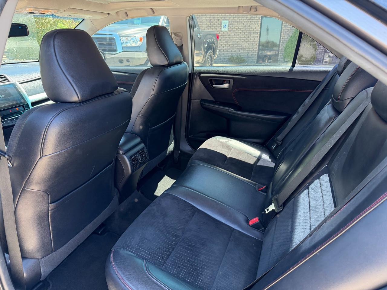 Toyota Camry  2015