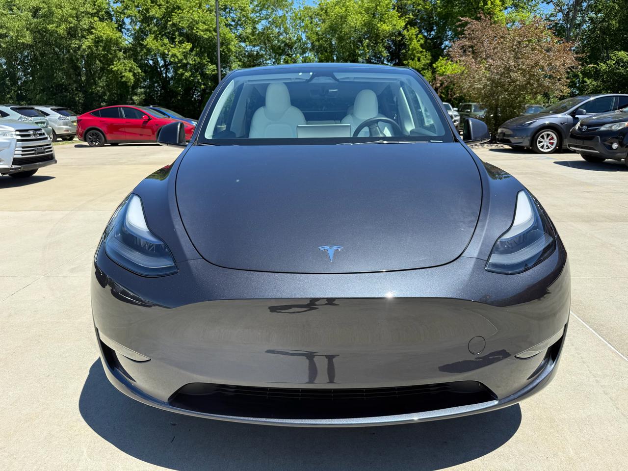 Tesla Model Y Long Range AWD 2024