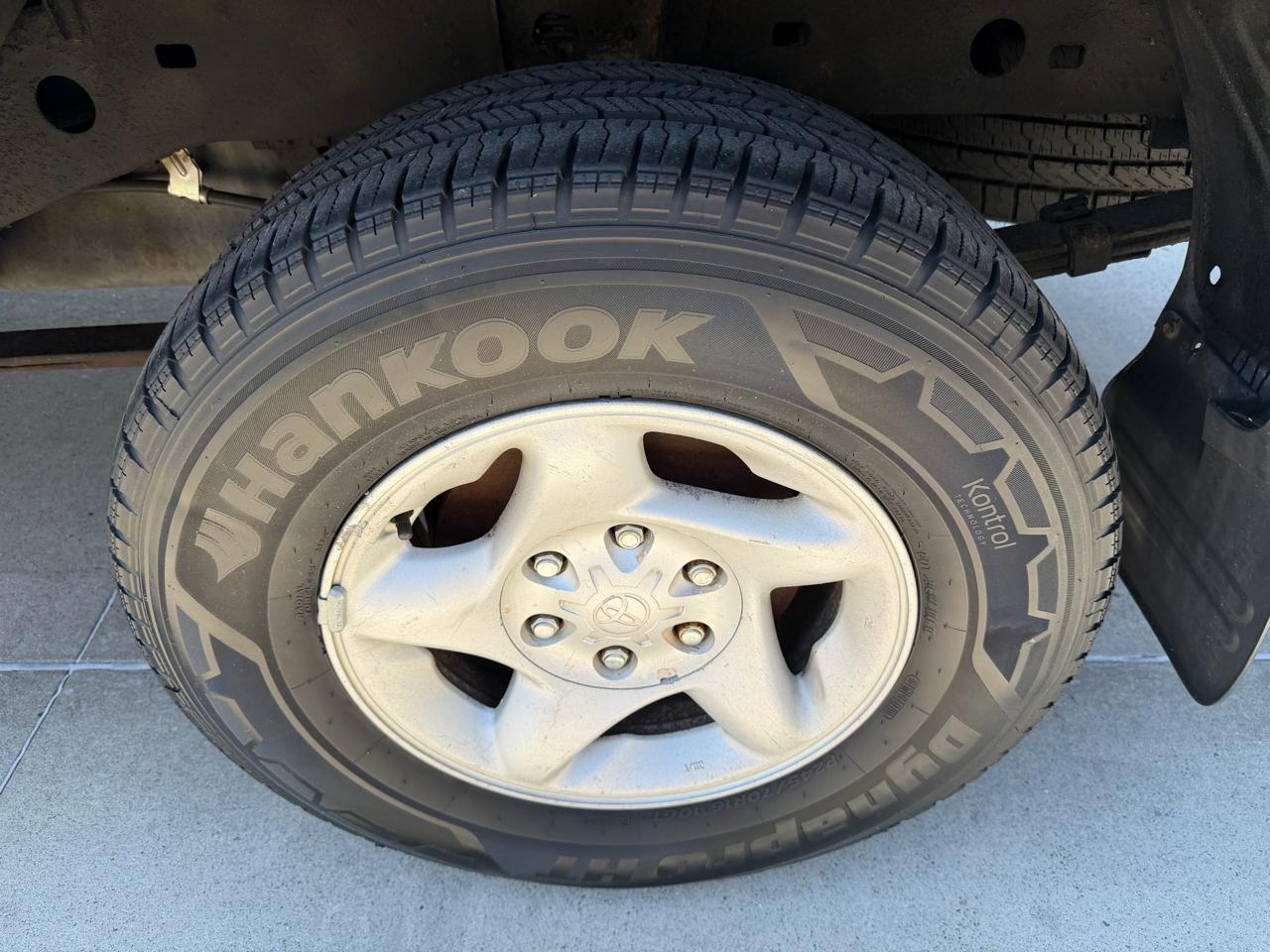 Toyota Tundra  2005