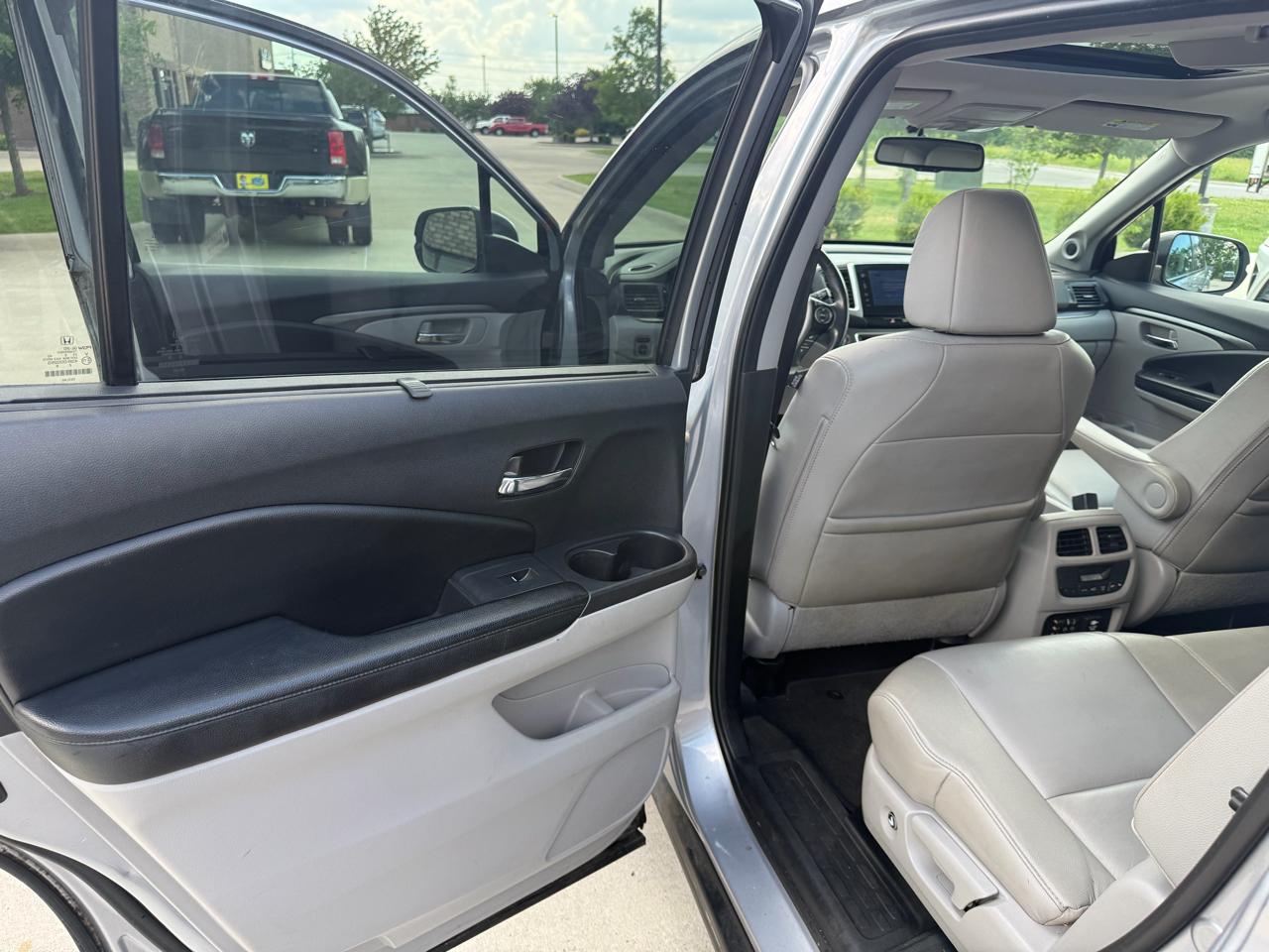 Honda Pilot 2WD 4dr EX-L w/RES 2016