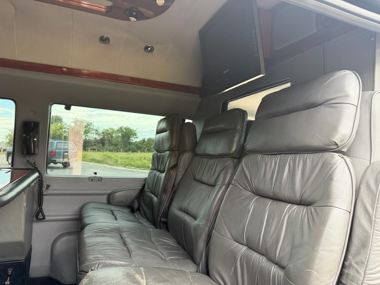 Ford Econoline Cargo Van E-250 Ext Recreational 2008