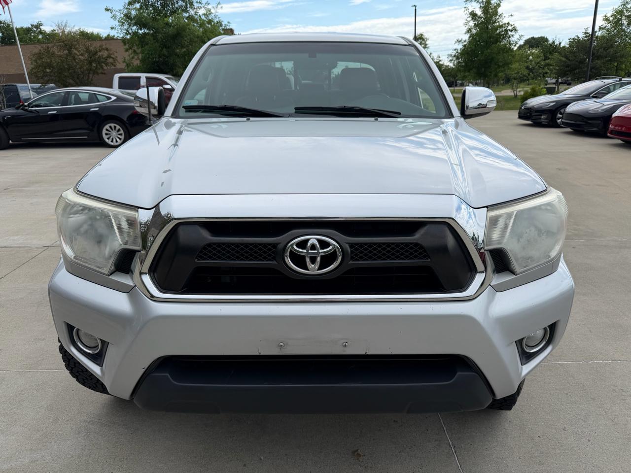 Toyota Tacoma  2013