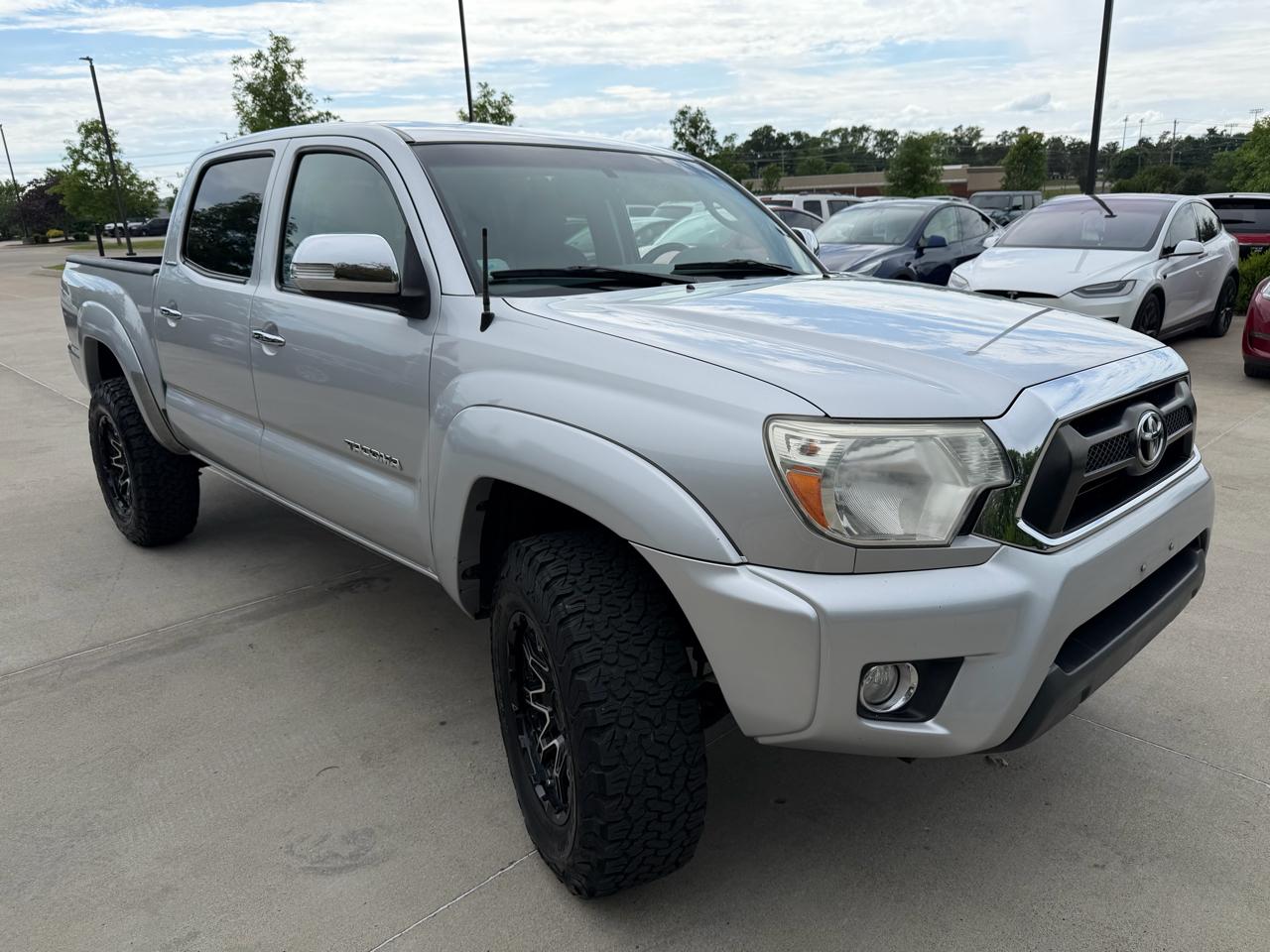 Toyota Tacoma  2013