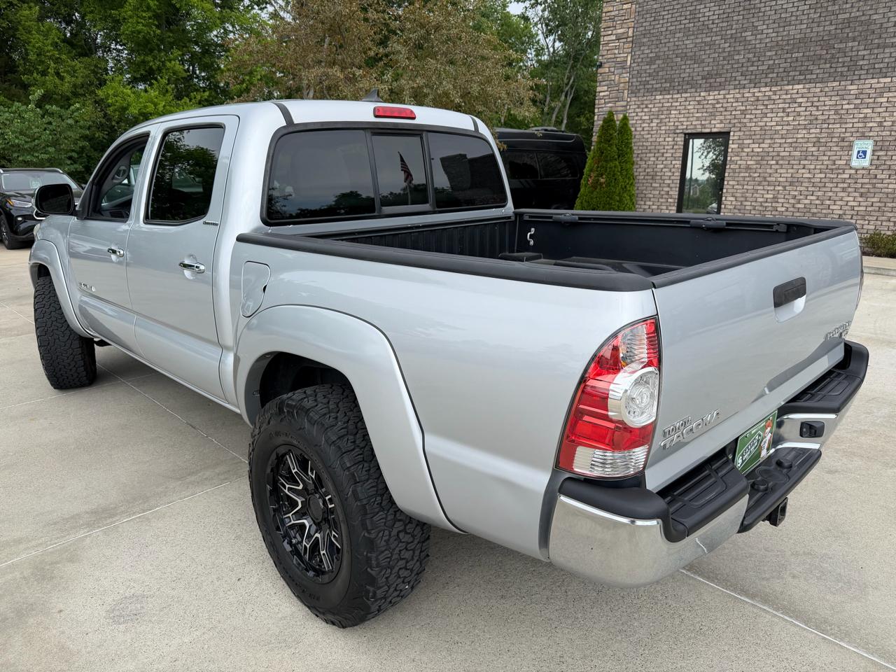Toyota Tacoma  2013