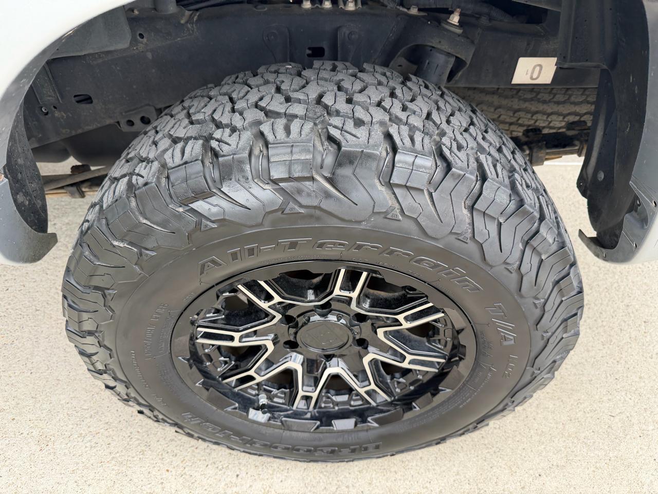 Toyota Tacoma  2013